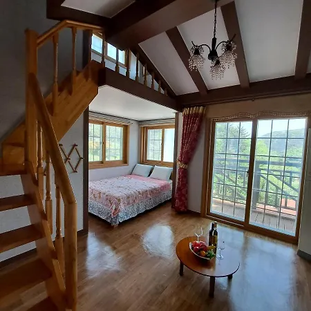 Beljari Pension Tongyeong Exterior photo